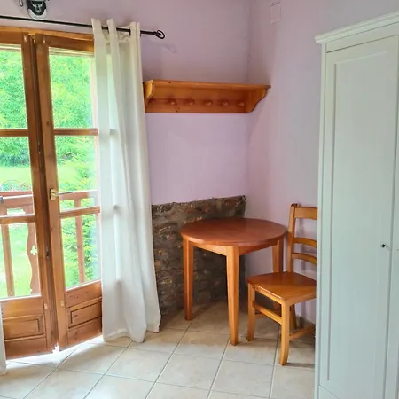 La Borda De Ritort Bed and breakfast