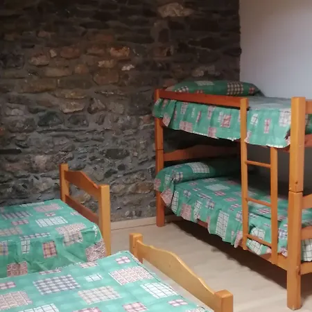 La Borda De Ritort Bed & Breakfast Sort